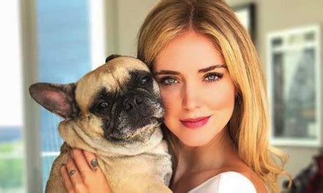 Chiara Ferragni, auguri social al cane Matilda .